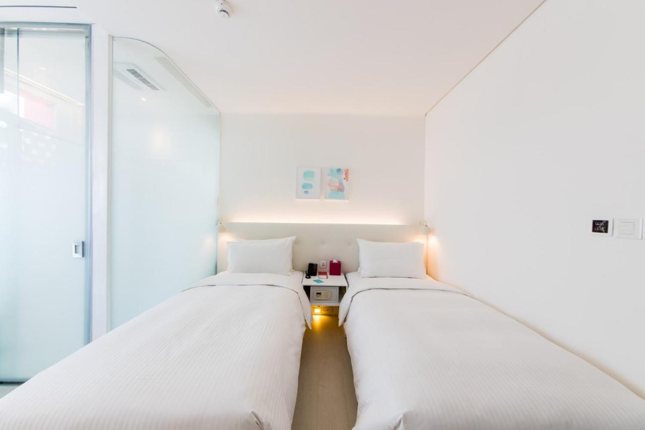 Hotelpoispois Taipei Luaran gambar